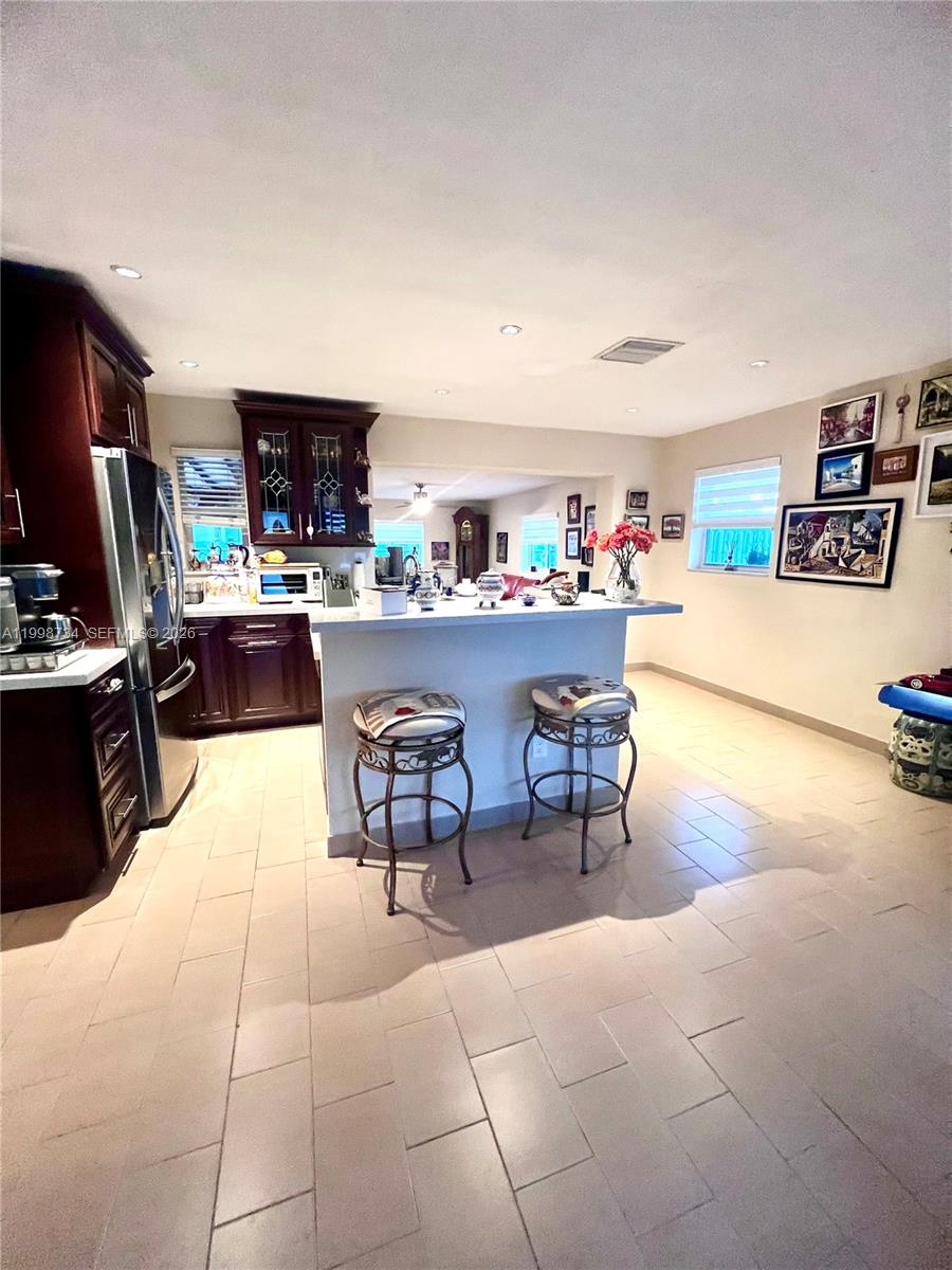 WESTWOOD LAKE 4TH ADDN - Residential