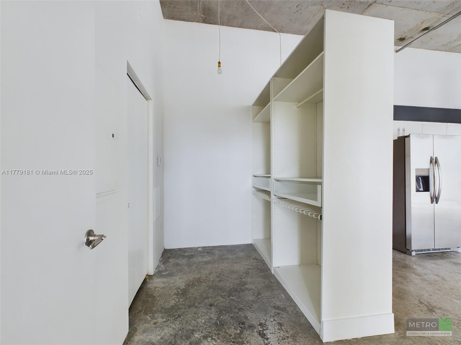 444 NE 30th St 1104