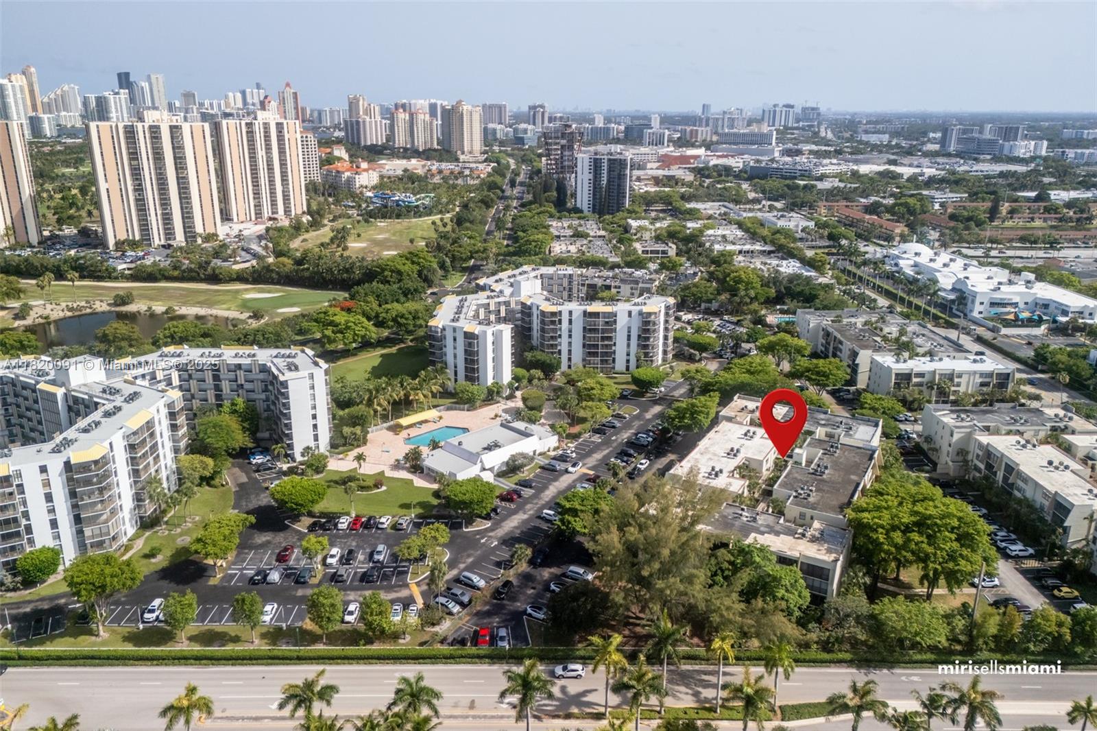 VILLA DORADA CONDO NO 2 - Residential