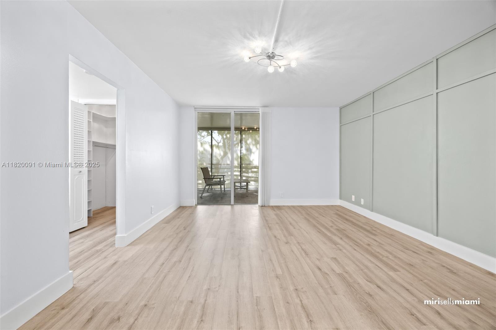VILLA DORADA CONDO NO 2 - Residential