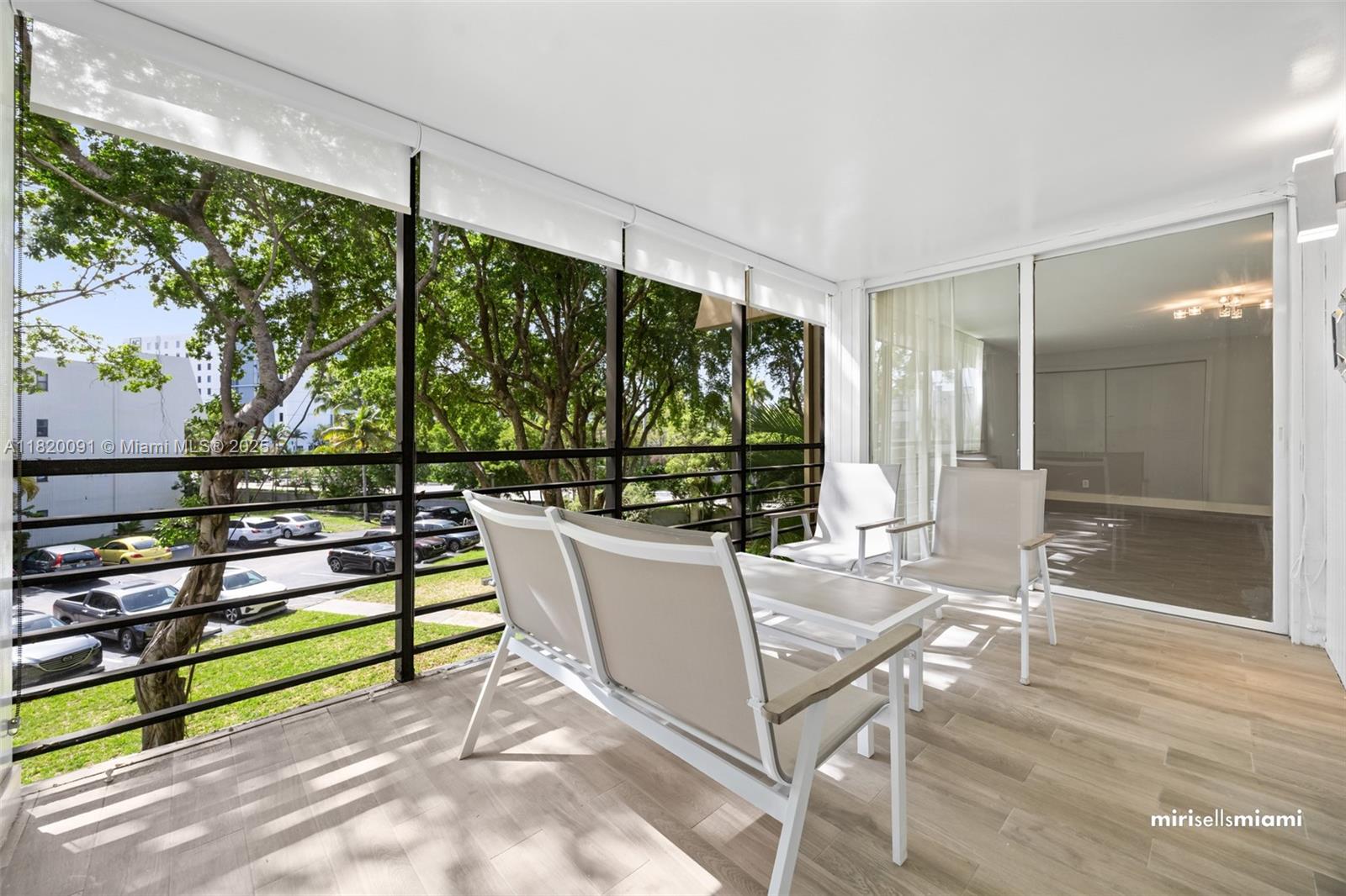VILLA DORADA CONDO NO 2 - Residential