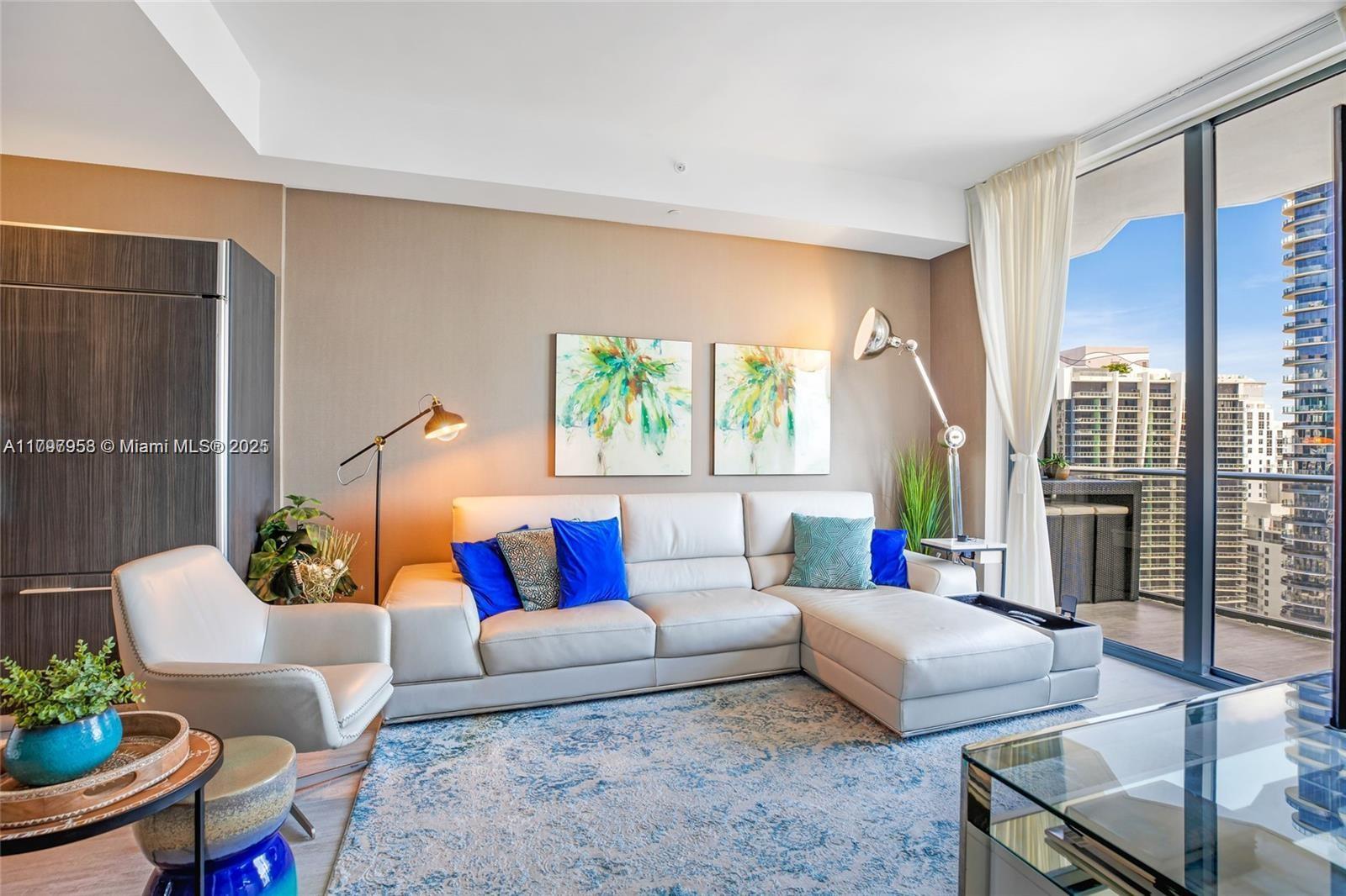 BRICKELL HEIGHTS EAST CON - Residential Lease