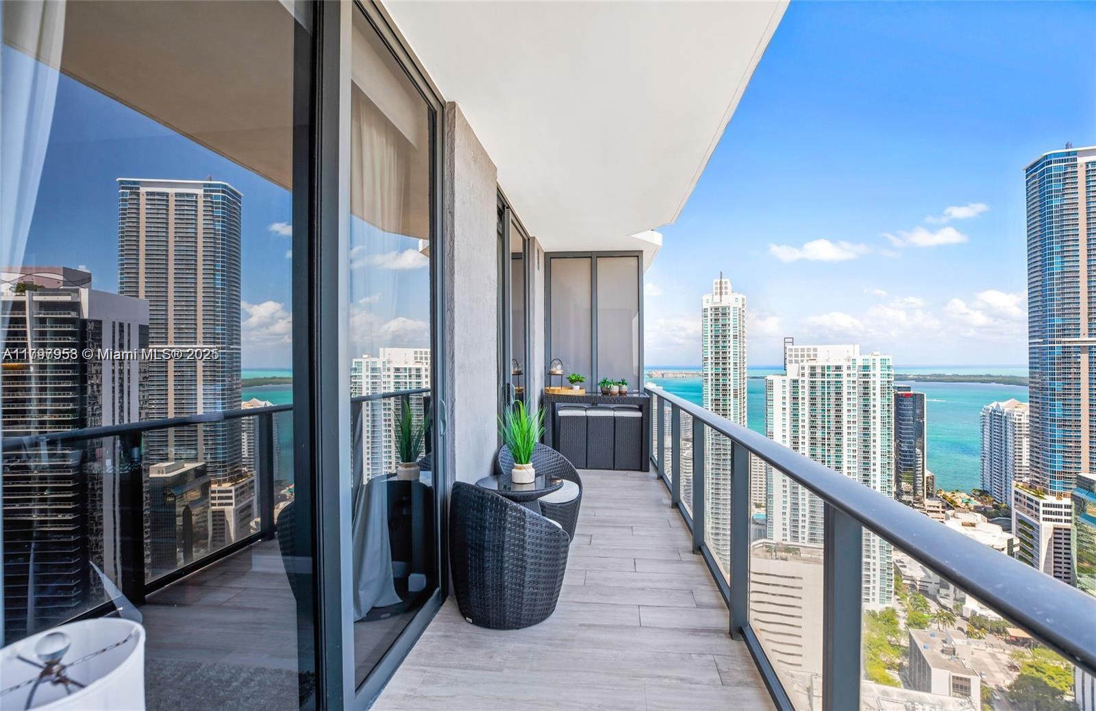 BRICKELL HEIGHTS EAST CON - Residential Lease