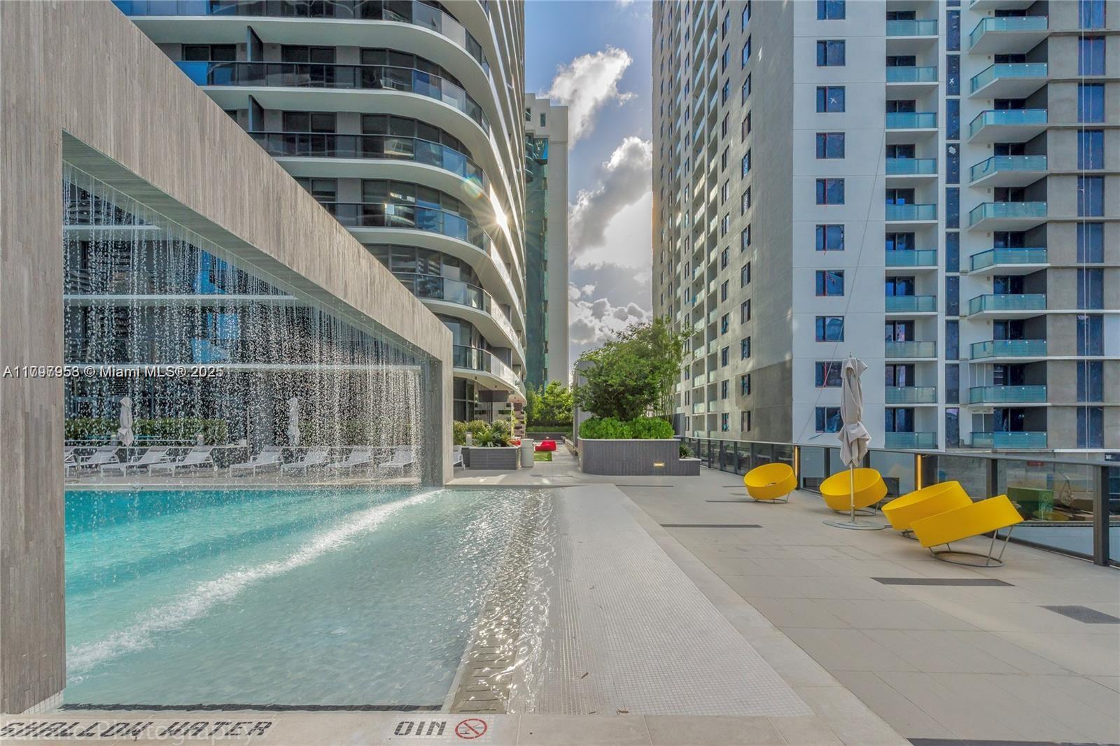BRICKELL HEIGHTS EAST CON - Residential Lease