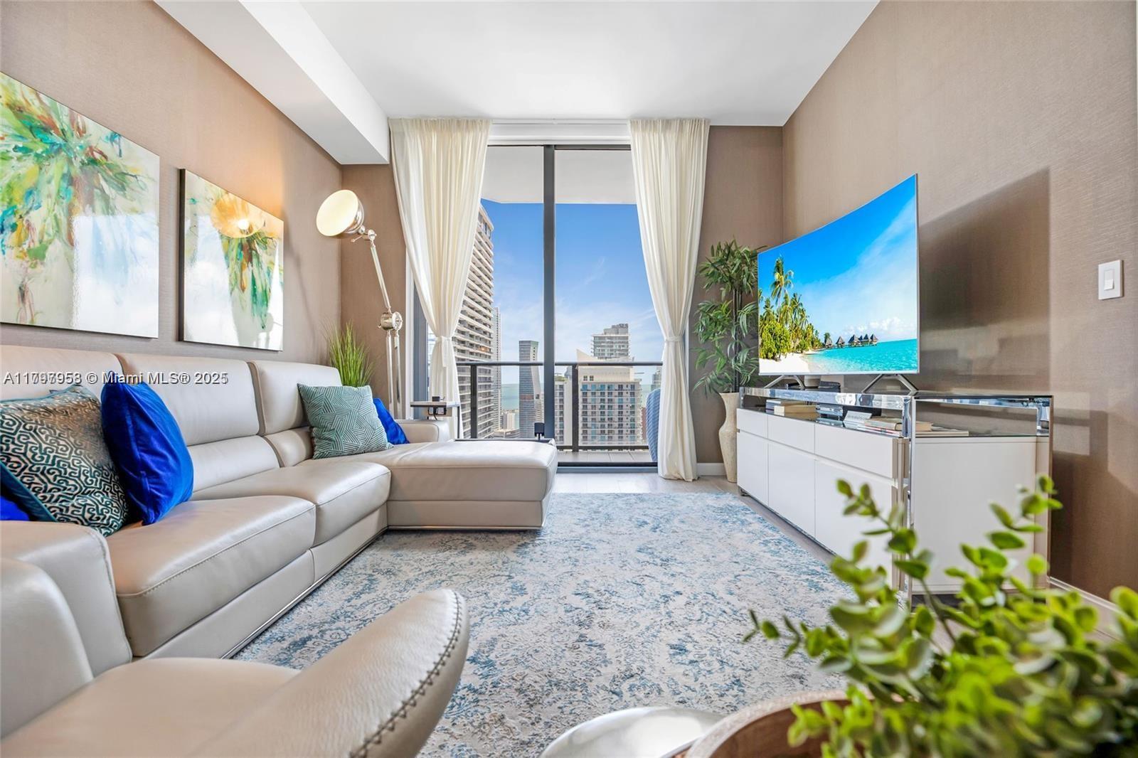 BRICKELL HEIGHTS EAST CON - Residential Lease