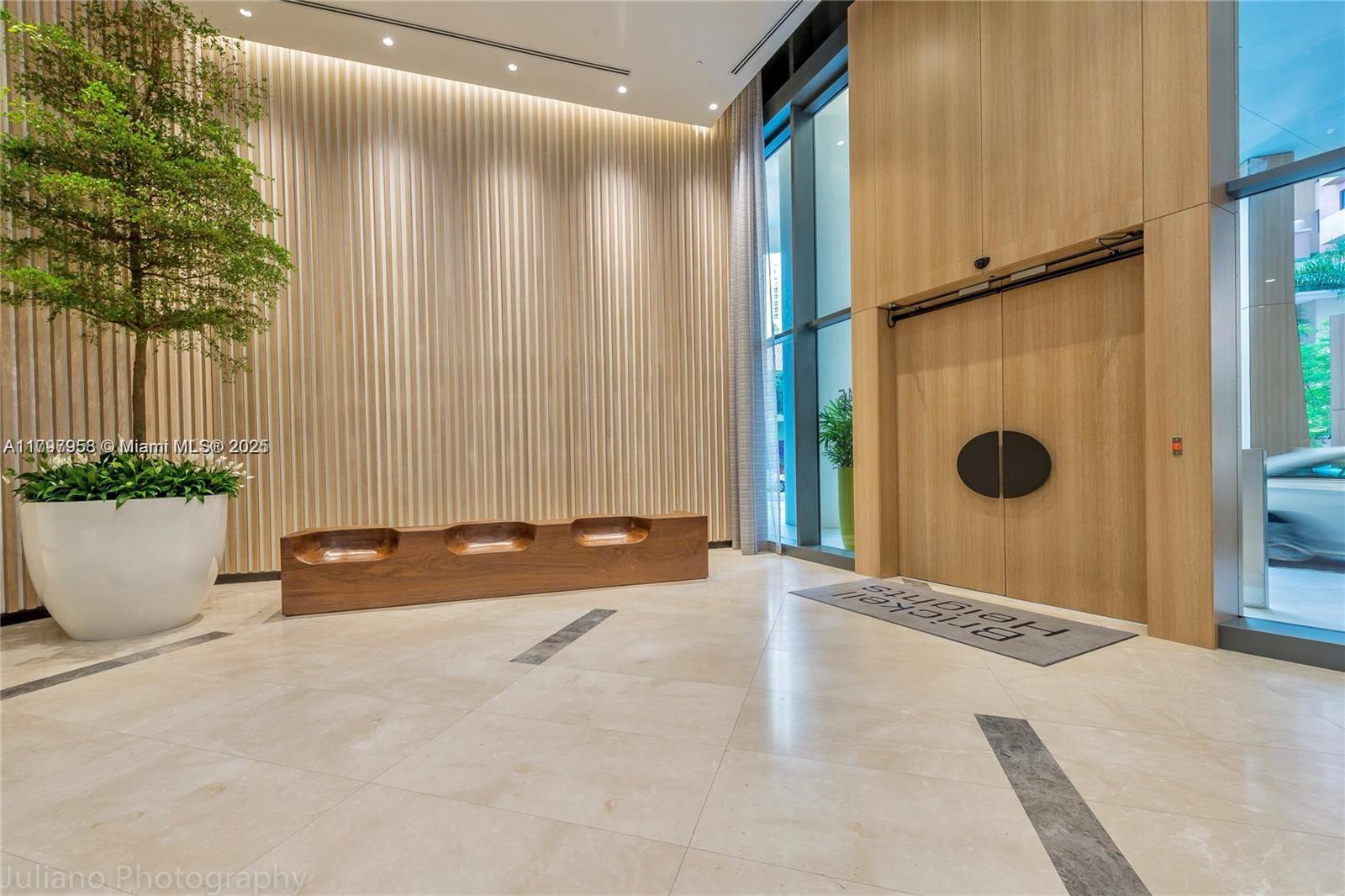 BRICKELL HEIGHTS EAST CON - Residential Lease