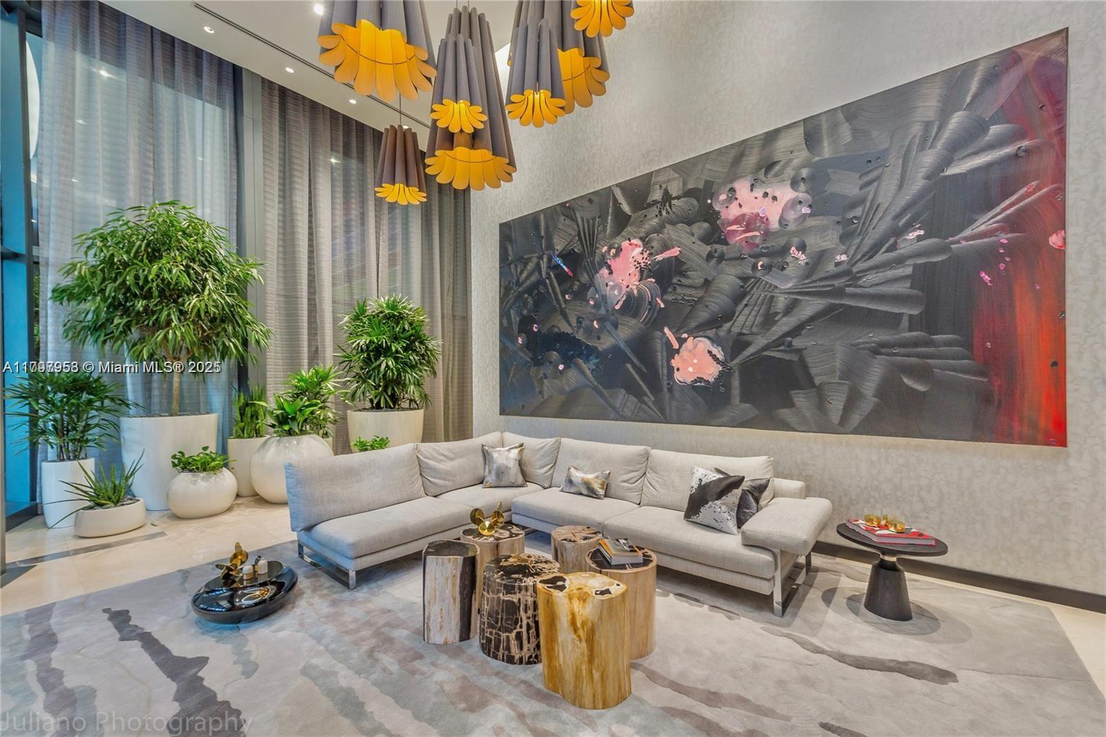 BRICKELL HEIGHTS EAST CON - Residential Lease