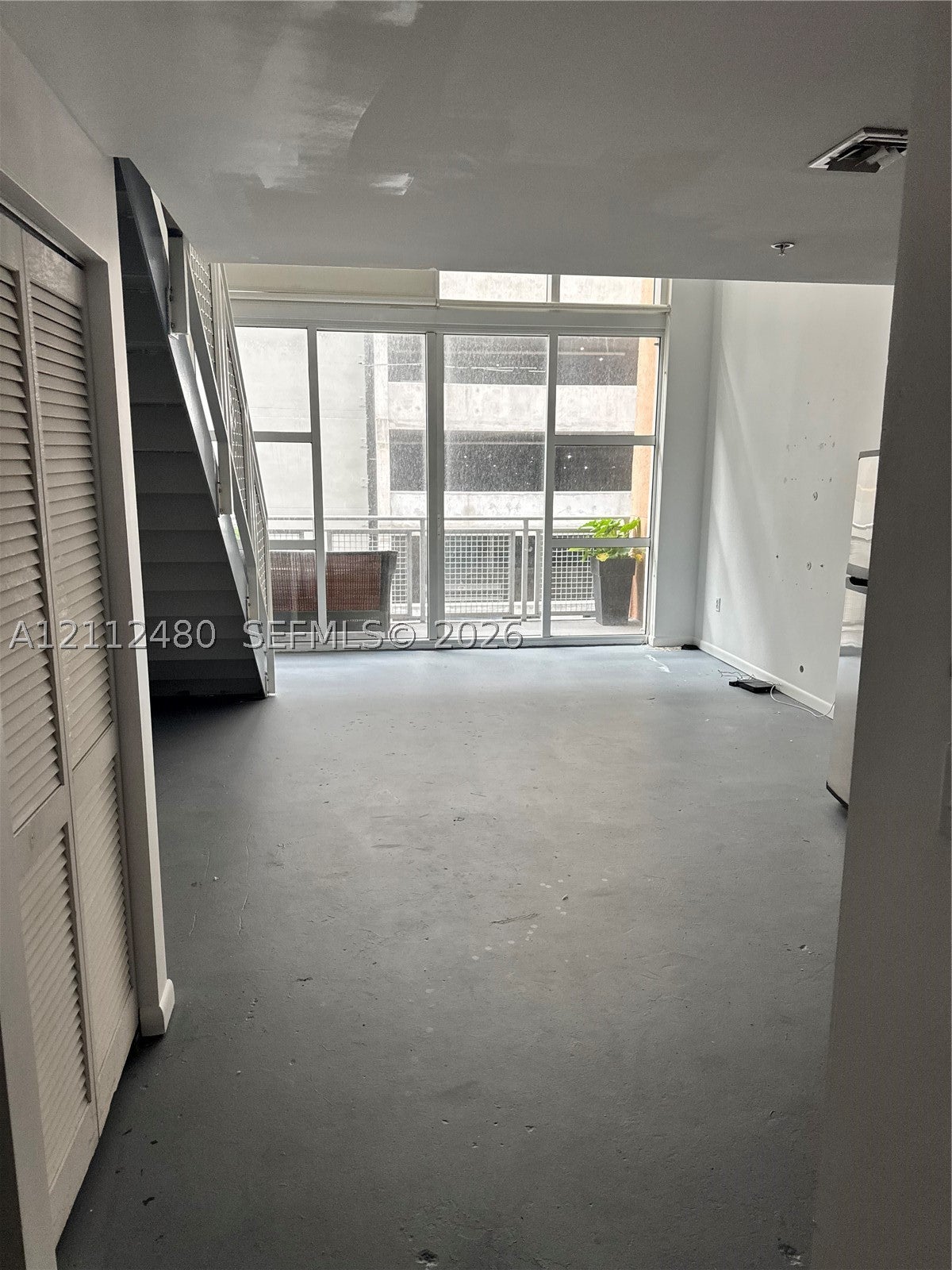244 Biscayne Blvd 650