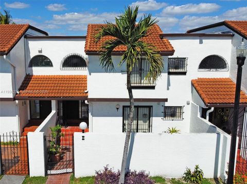 View photos, virtual tours, details... 1331 SW 124th Ct E-3 Miami FL 33184