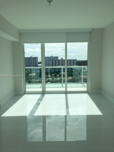400 Sunny Isles Blvd 1421