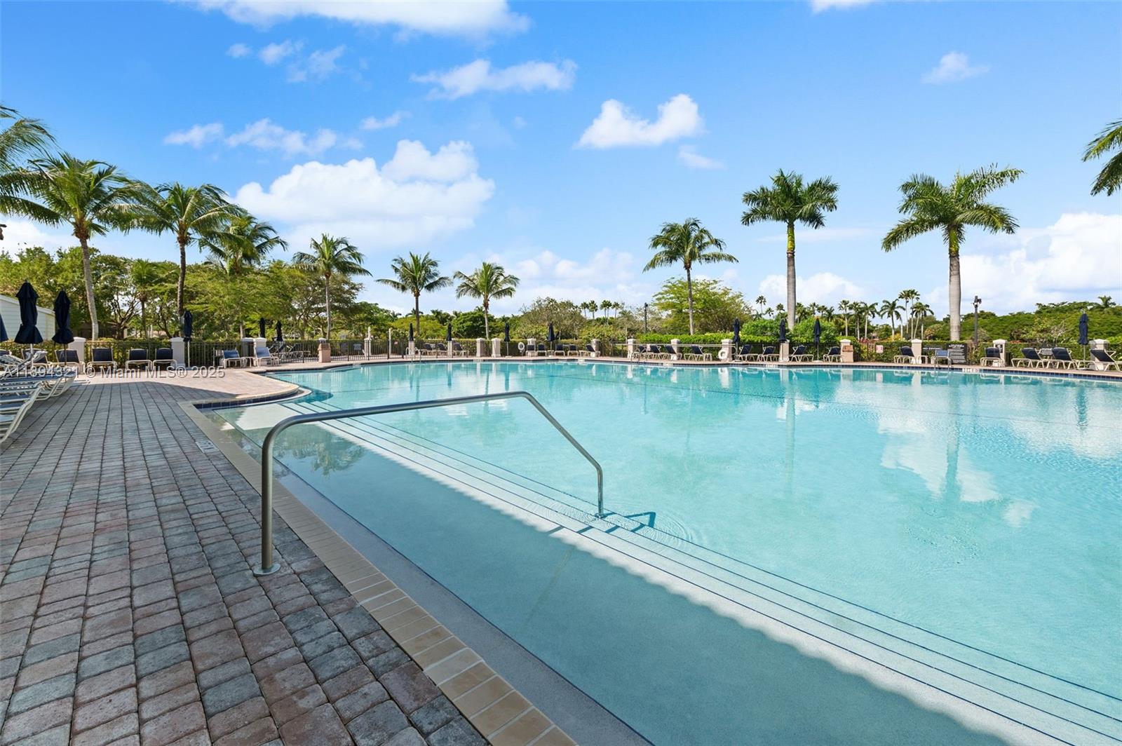 LAKES BY THE BAY GEE - Residential