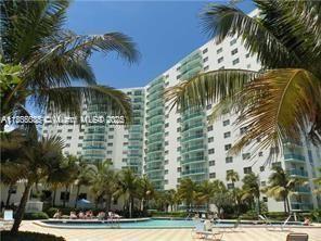 1 bed, 1 full bath Waterfront condo directly on the Beachside, Heated Pool, outdoor Jacuzzi, Sauna,Gyms, Hot Tub, Mini Market, Business Center, 24-hour Security, 24-hour Valet Services, BBQ's, Cabanas, Party Room, Tiki Bar. FOB access to all amenities.