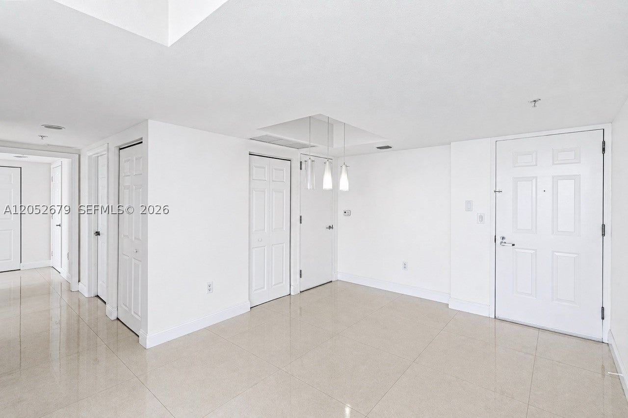3232 SW 22nd St 1701