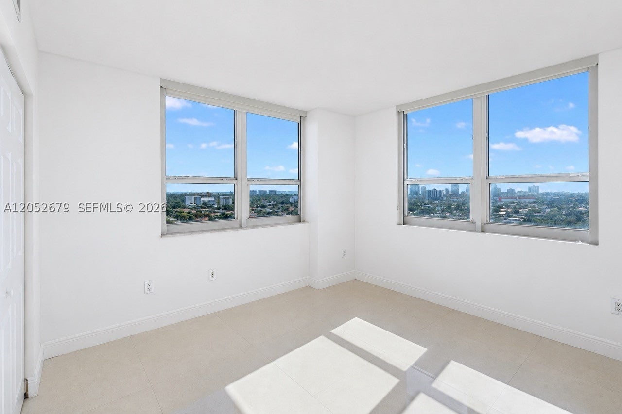 3232 SW 22nd St 1701
