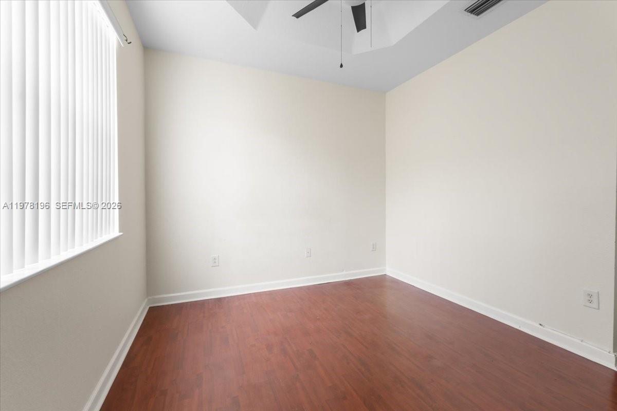 THE SHORES CONDO NO 2 - Residential Lease