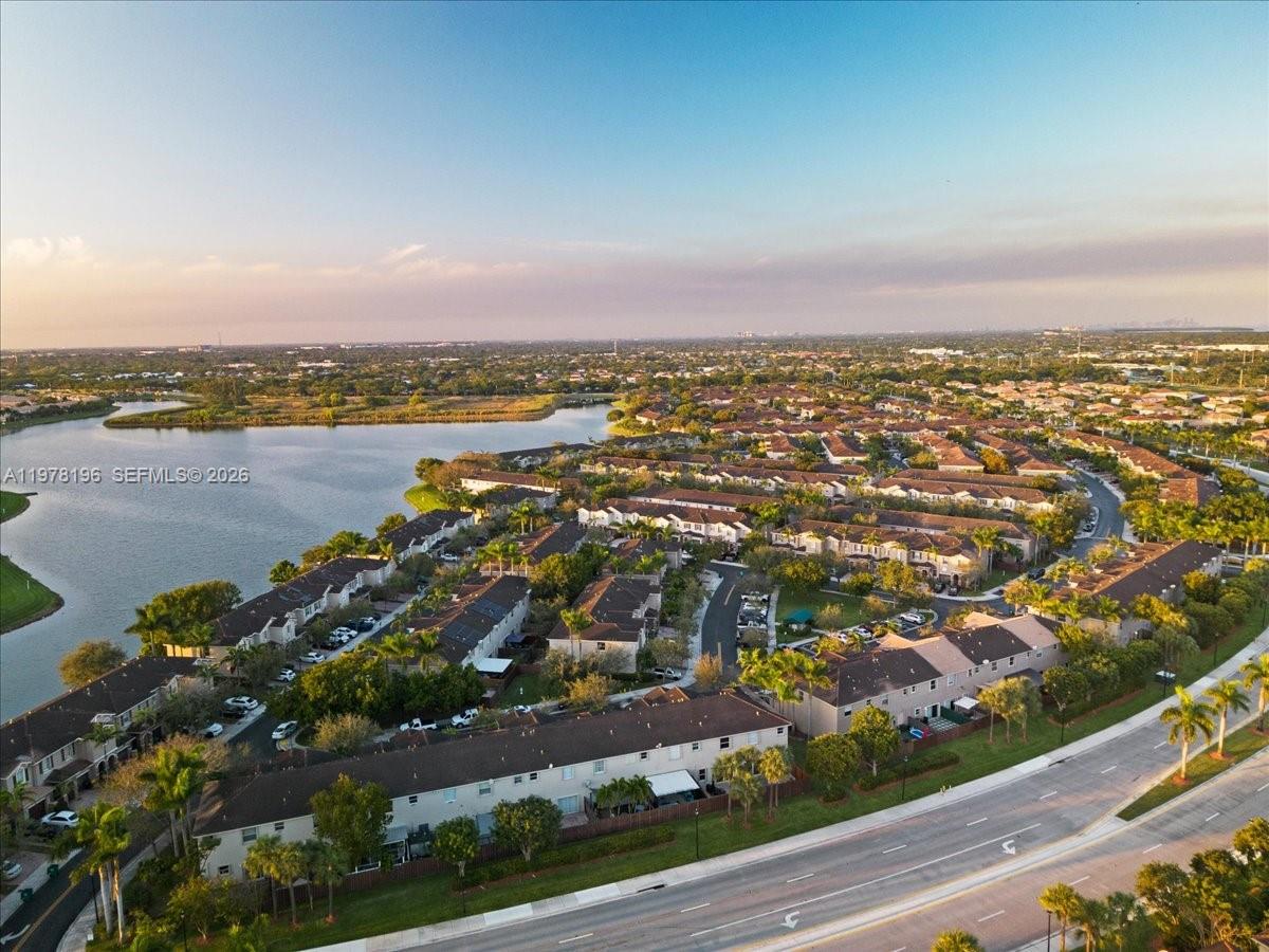 THE SHORES CONDO NO 2 - Residential Lease