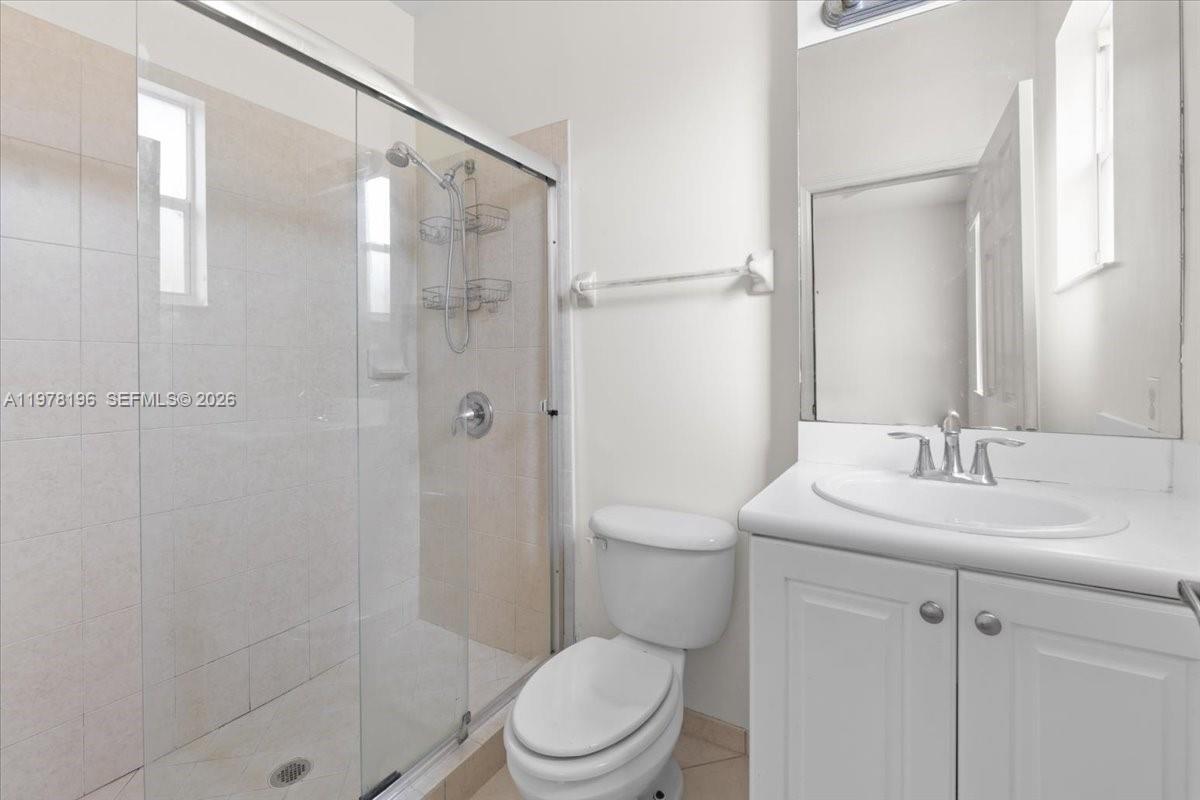 THE SHORES CONDO NO 2 - Residential Lease