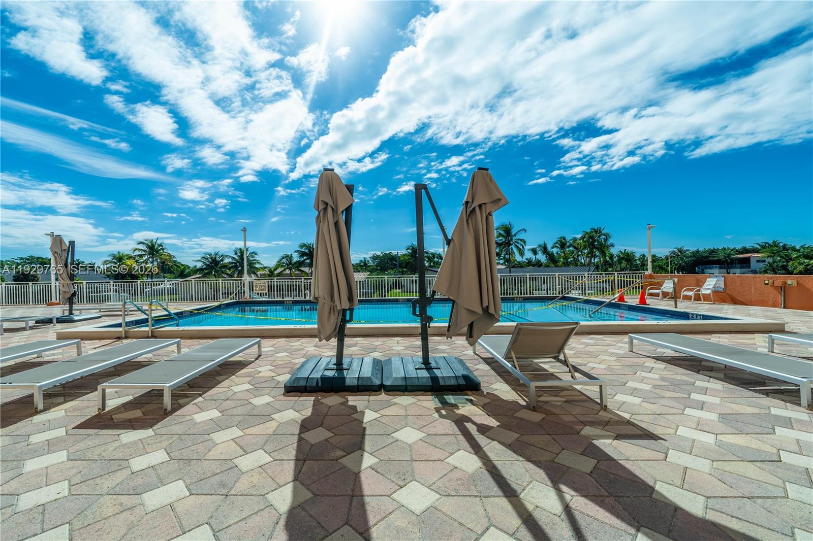 WATERSIDE TOWERS CONDO - Residential