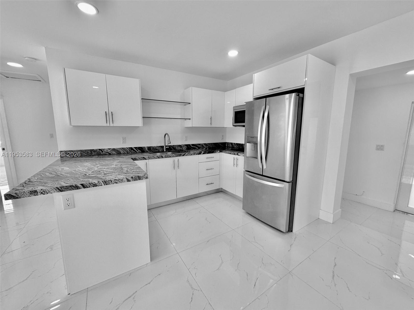 CAROLINA HEIGHTS - Residential Income