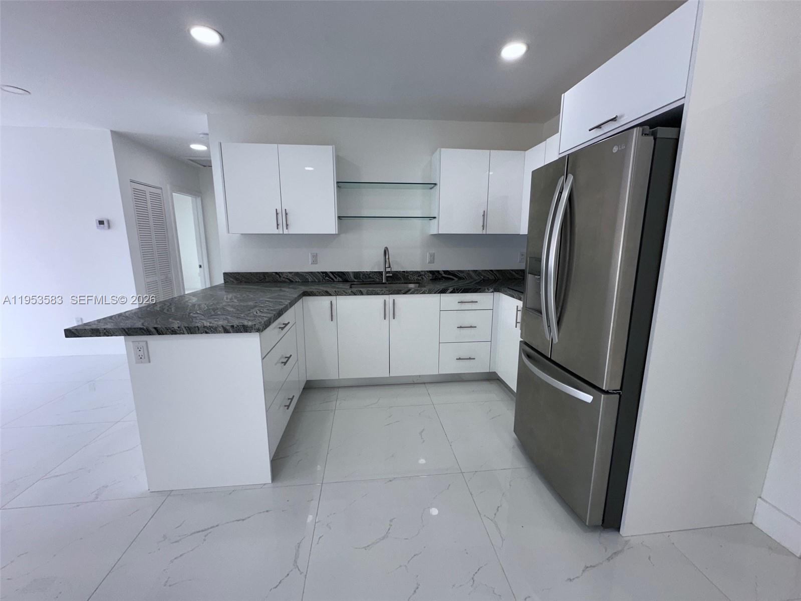 CAROLINA HEIGHTS - Residential Income