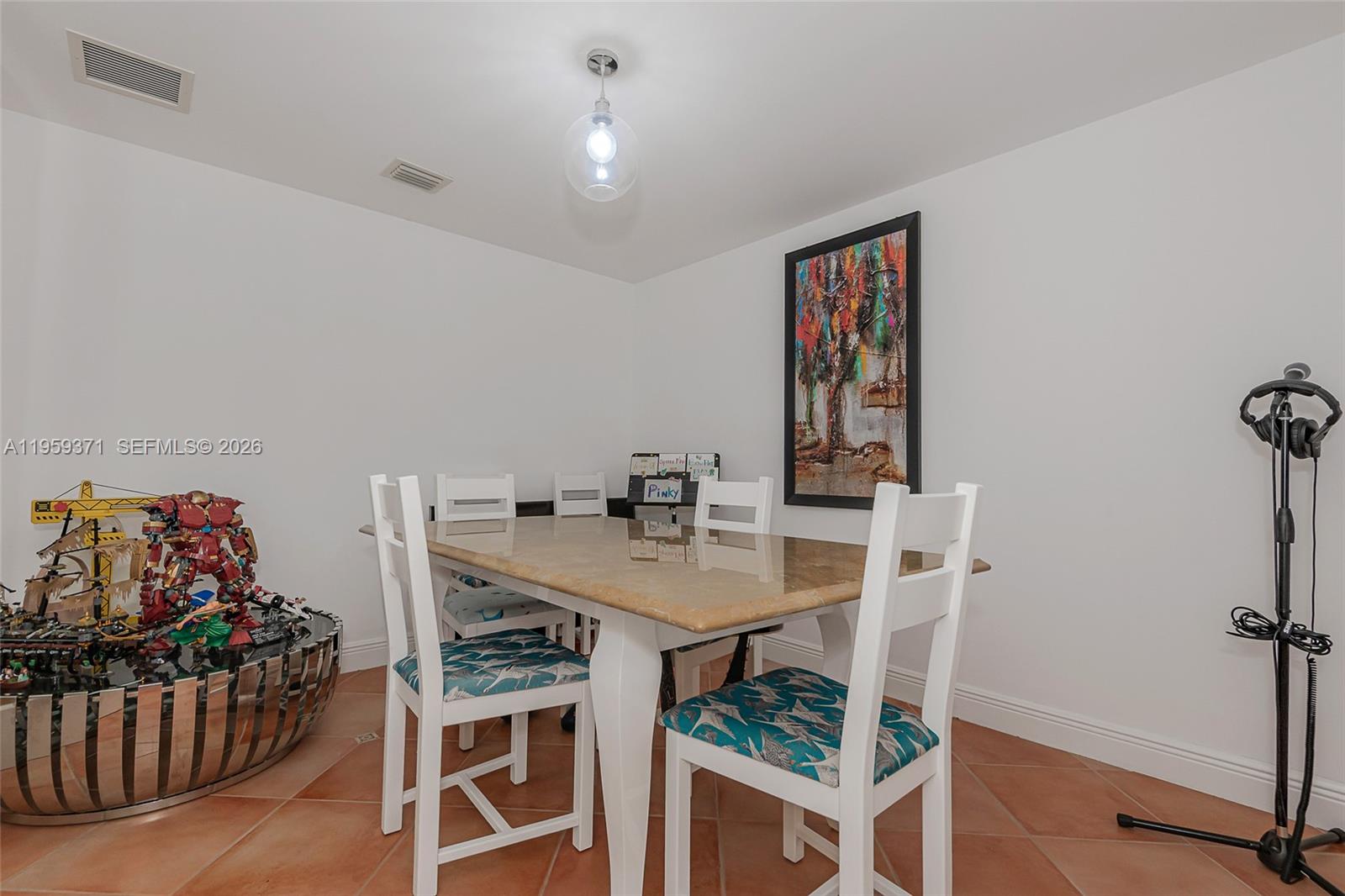 BEACH CLUB CONDO - Residential