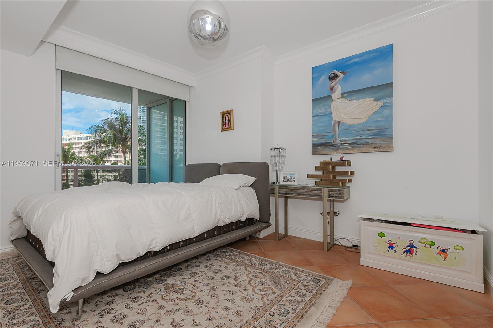 BEACH CLUB CONDO - Residential