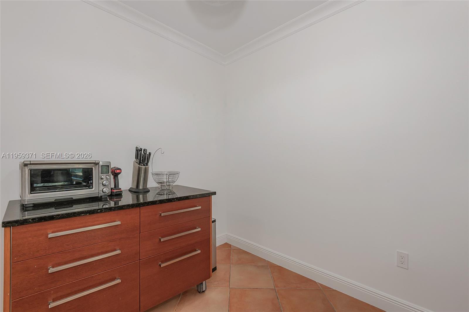 BEACH CLUB CONDO - Residential