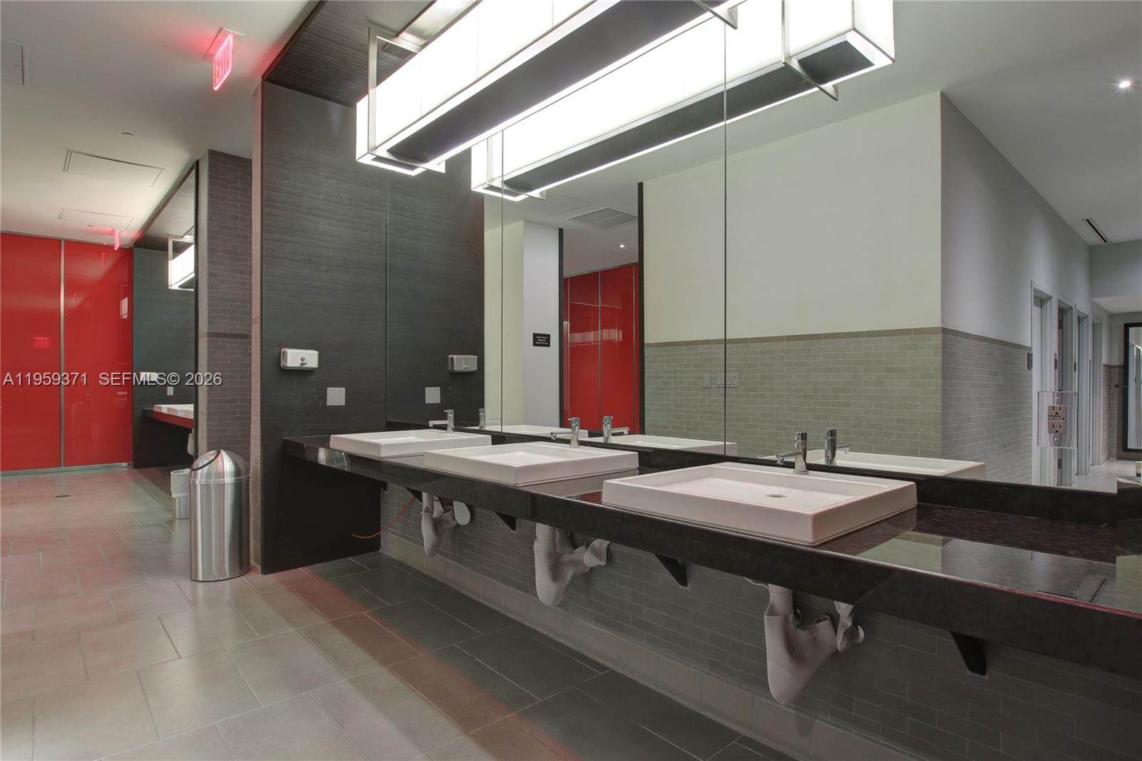 BEACH CLUB CONDO - Residential