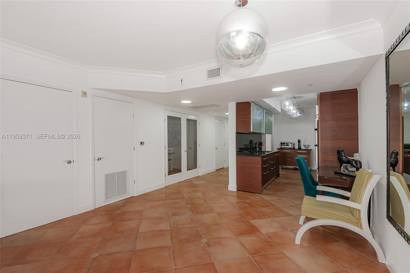 BEACH CLUB CONDO - Residential