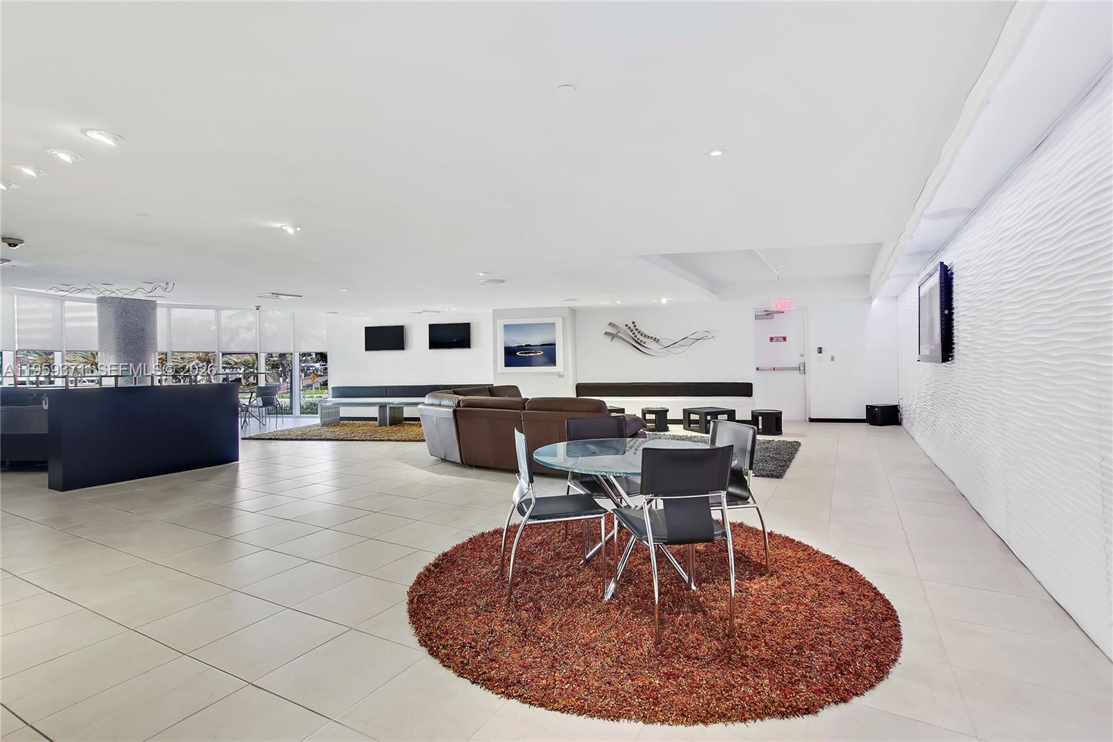 BEACH CLUB CONDO - Residential