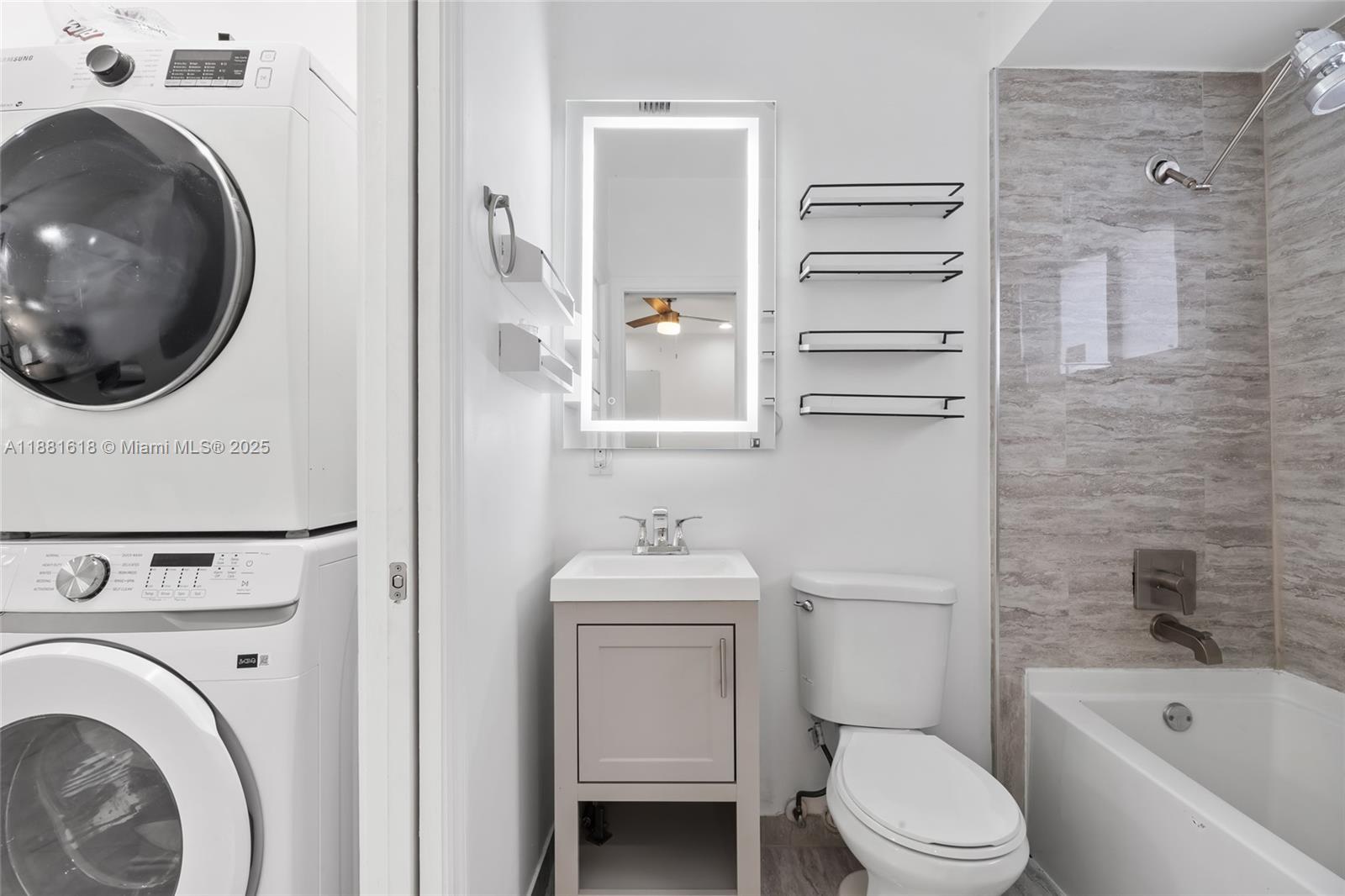 AIRLINE ESTATES - Residential Lease