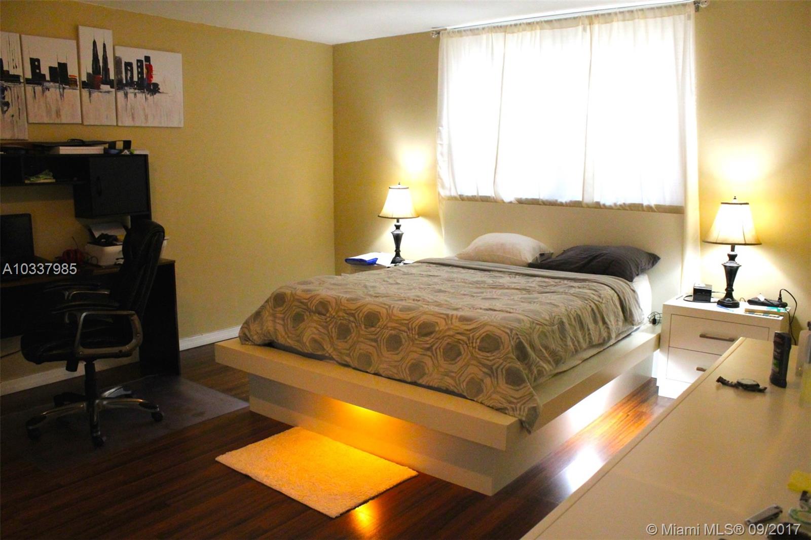 ROYAL OAKS CONDO - Residential Lease