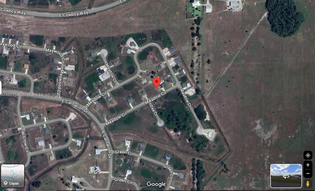 Lot in Labelle for residential use Land size is 10,454 sq Ft.
Houses already built on both sides
Bring your buyers!