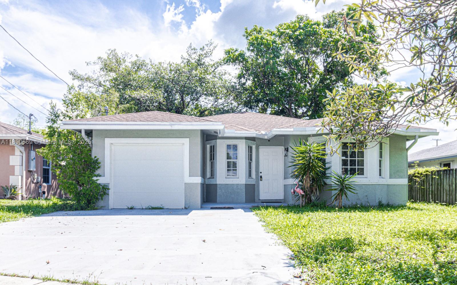 Welcome to your new home build in 2003. 3/2 family home spacious backyard with 2 mango tree. Convenient located close to shopping, schools. Perfect for families.
