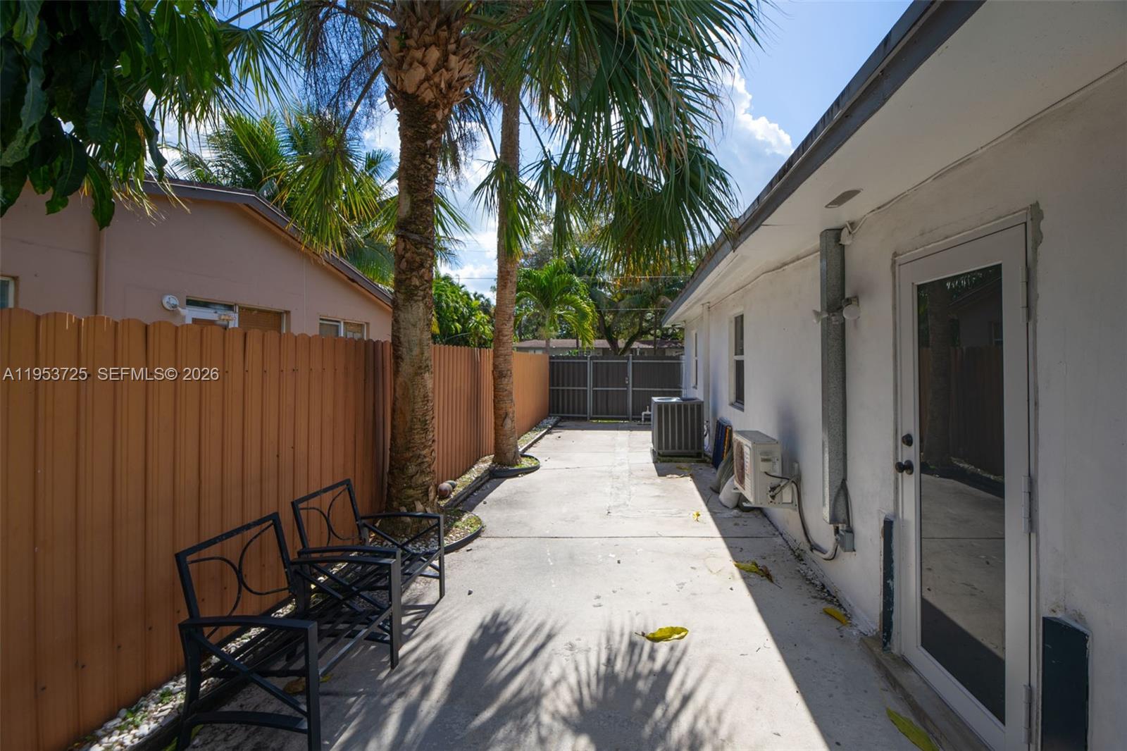 ARCH CREEK ESTATES - Residential