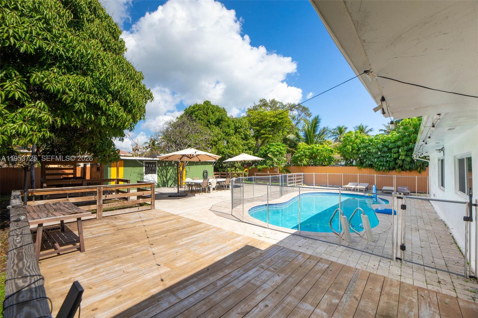 ARCH CREEK ESTATES - Residential