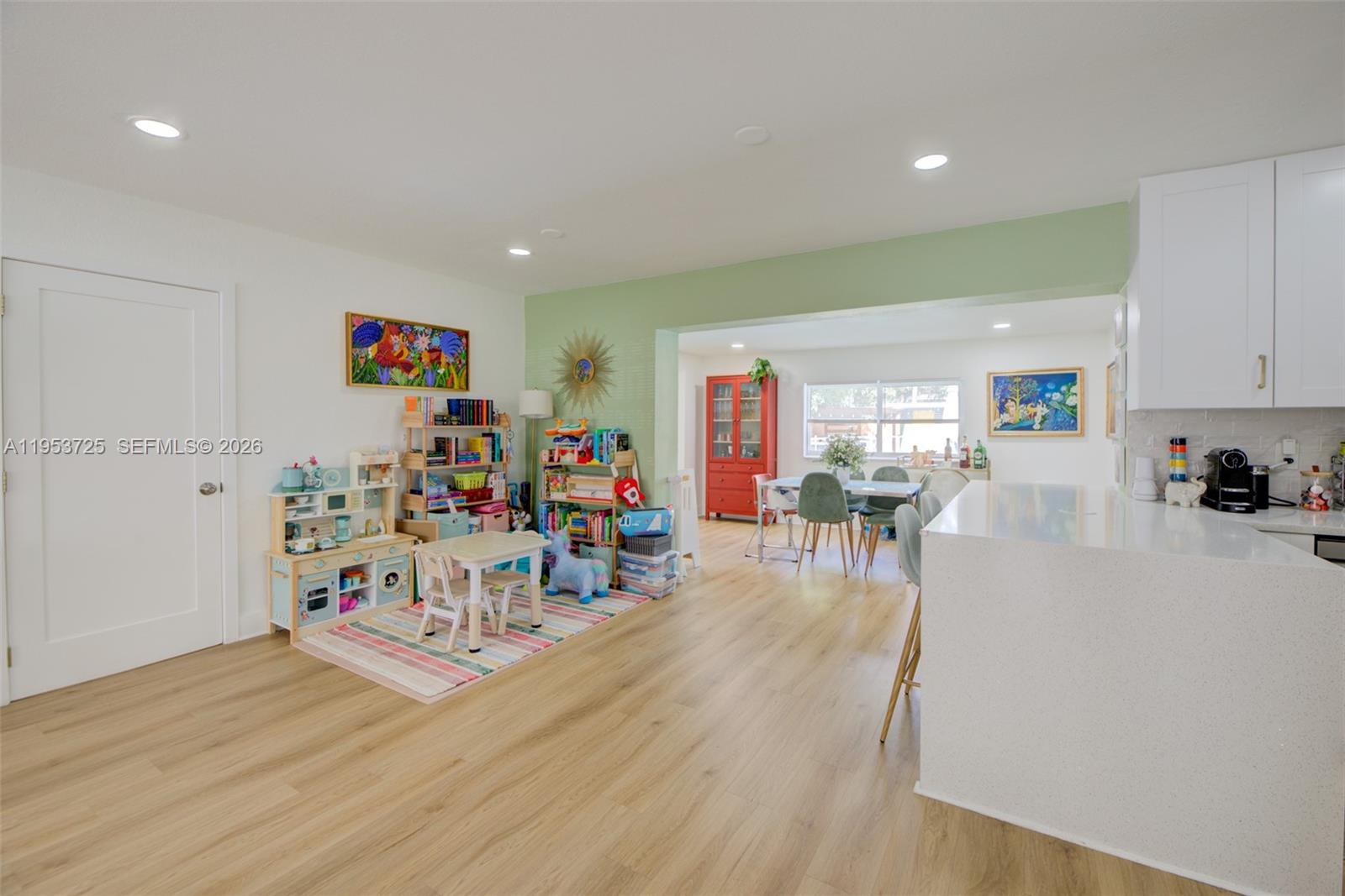 ARCH CREEK ESTATES - Residential