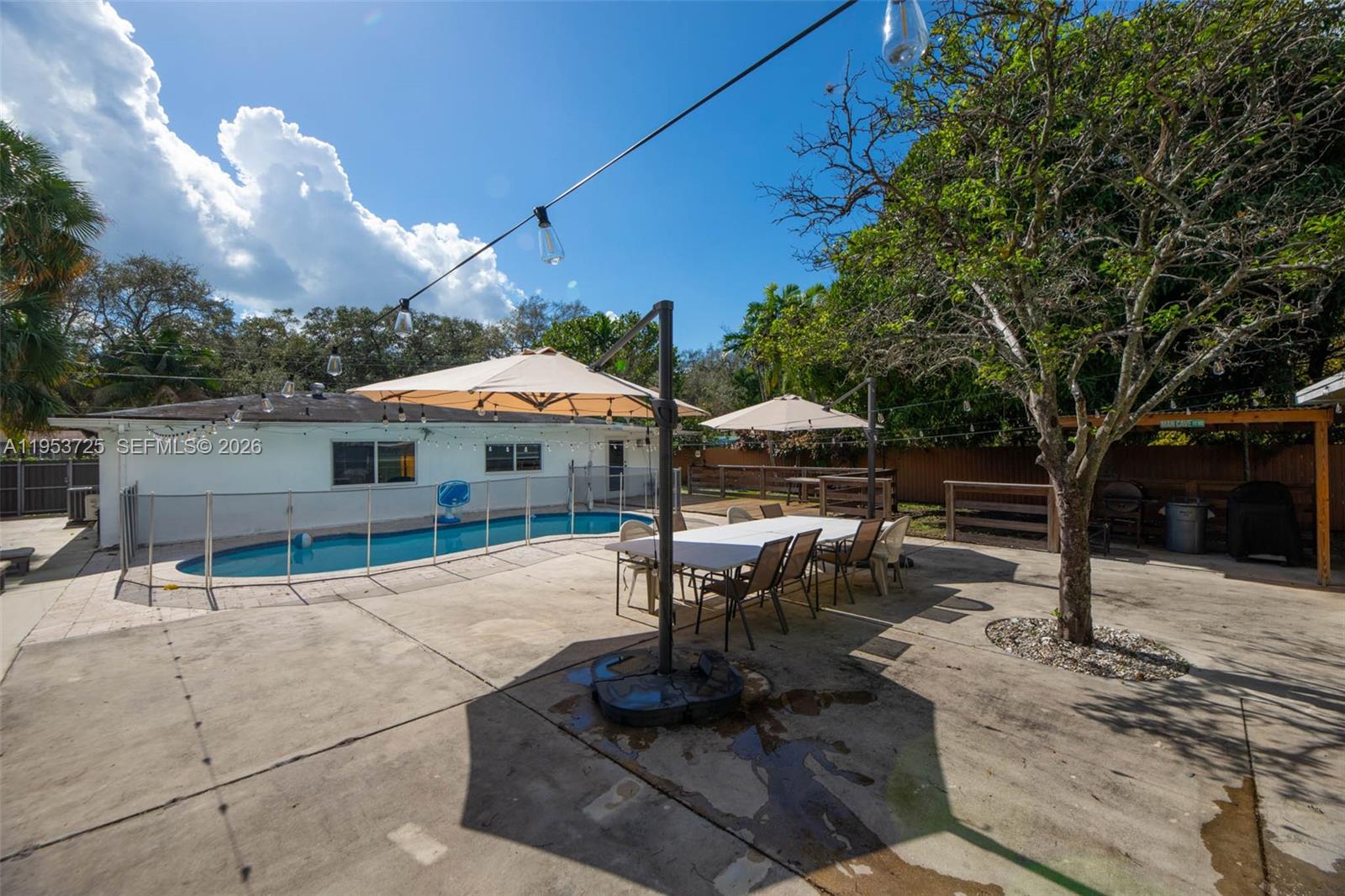 ARCH CREEK ESTATES - Residential