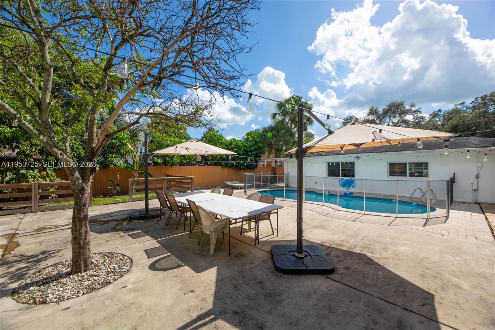 ARCH CREEK ESTATES - Residential