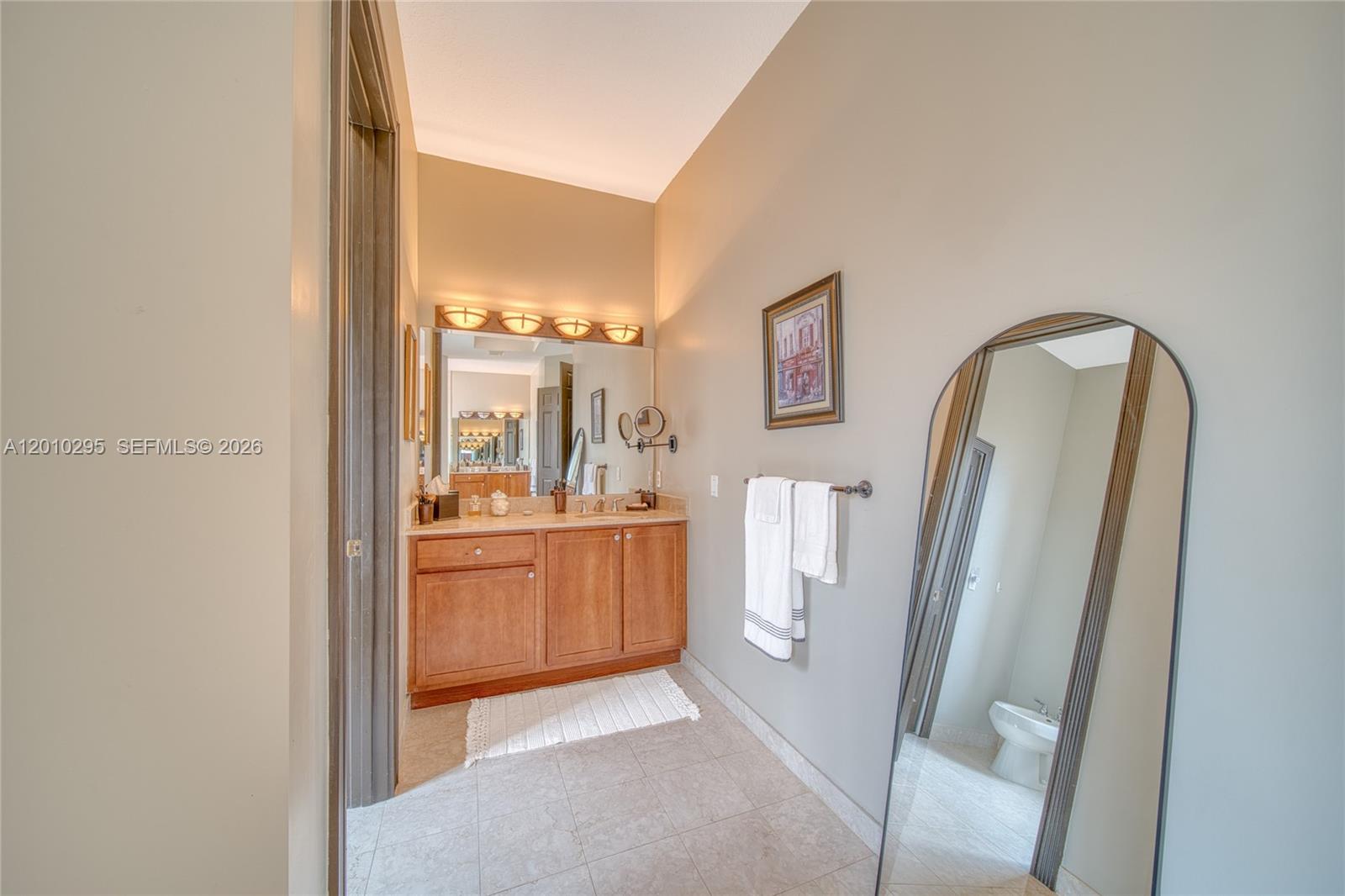 CUTLER CAY - Residential