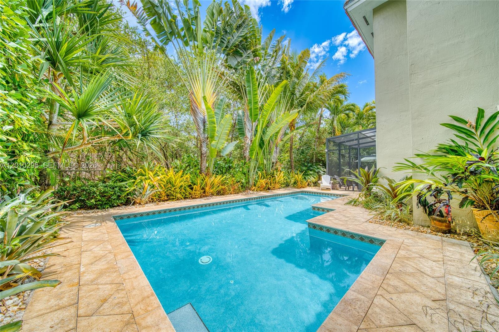 CUTLER CAY - Residential