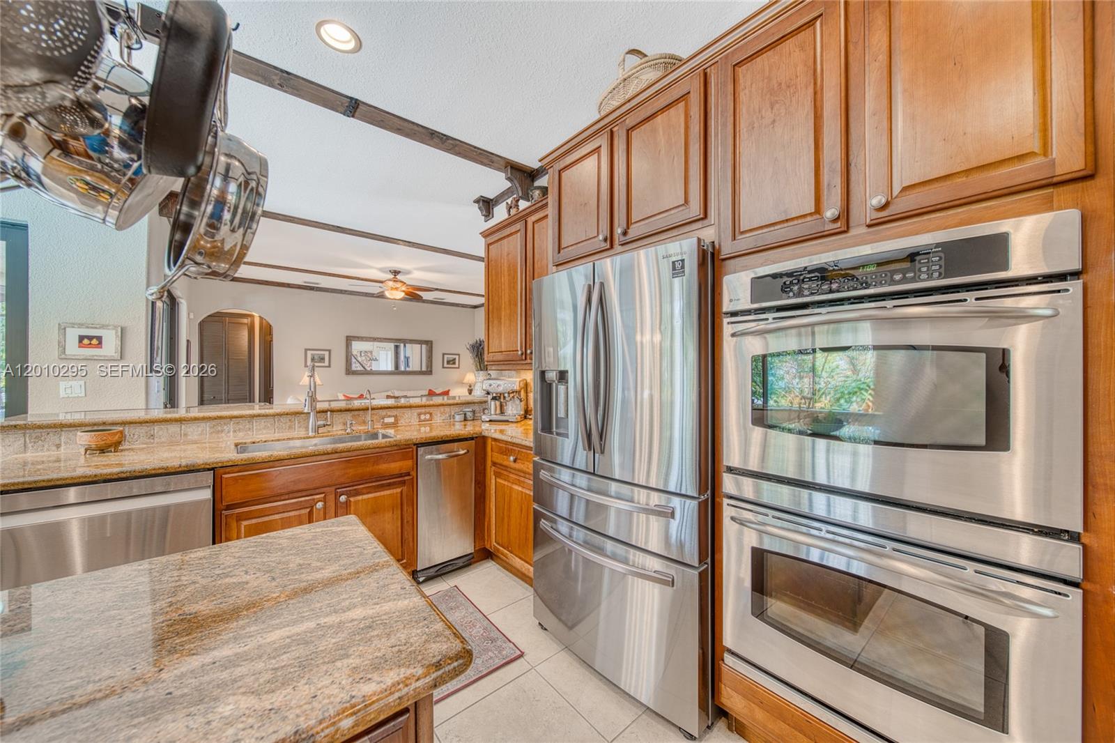 CUTLER CAY - Residential