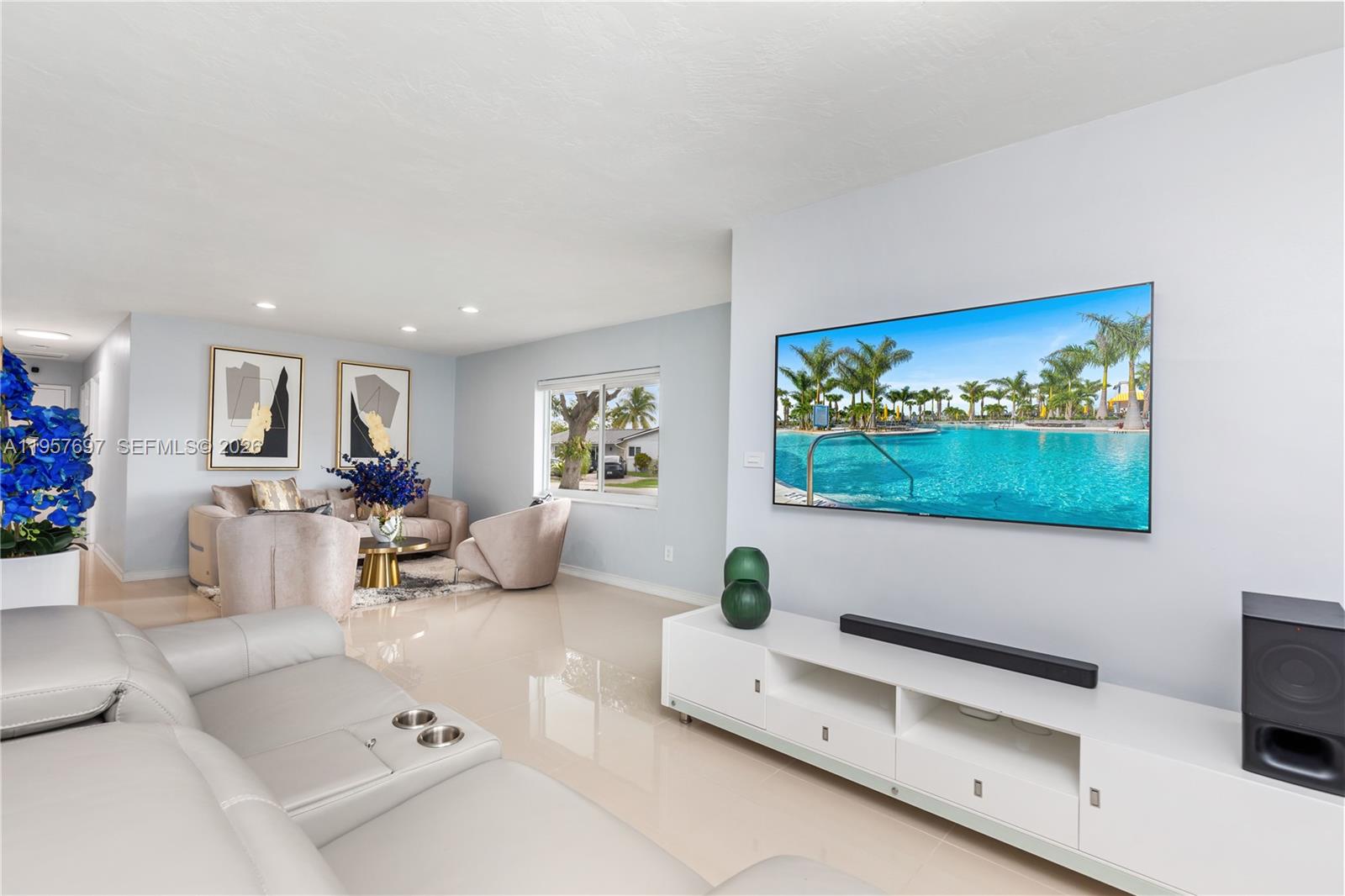 SOUTHERN ESTATES 12TH ADD - Residential