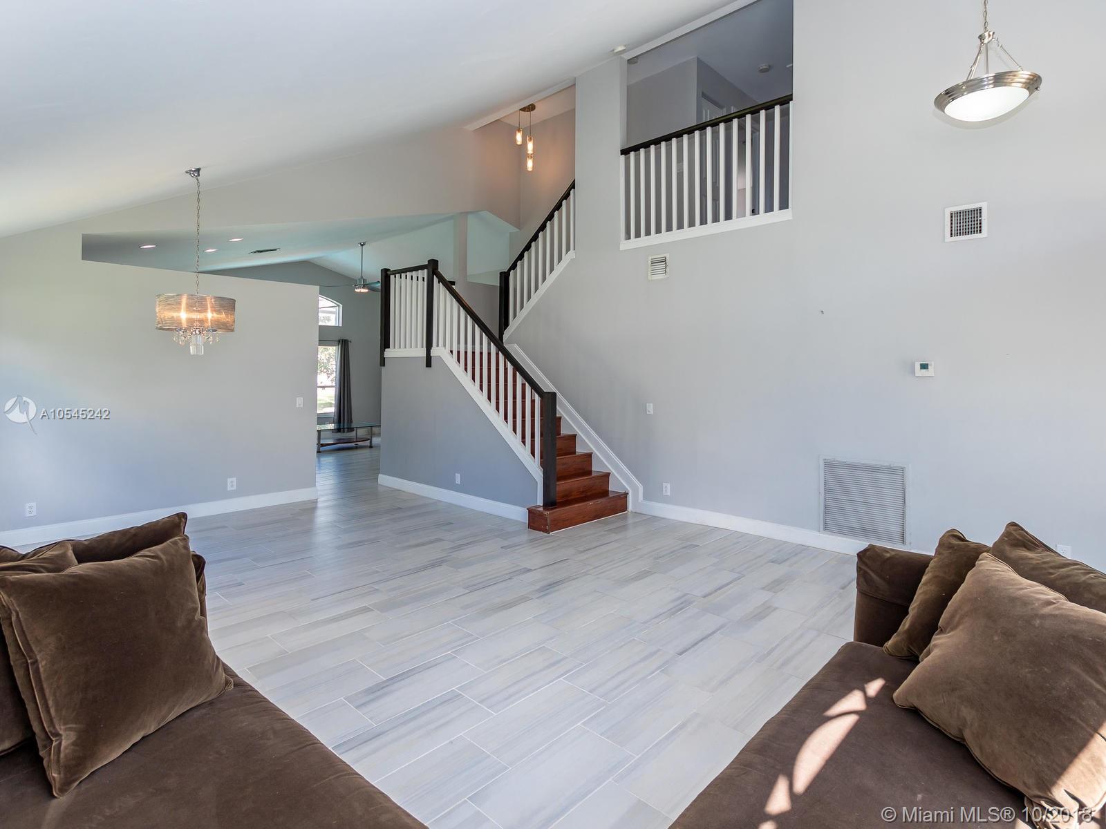 PEMBROKE FALLS PH 2 - Residential