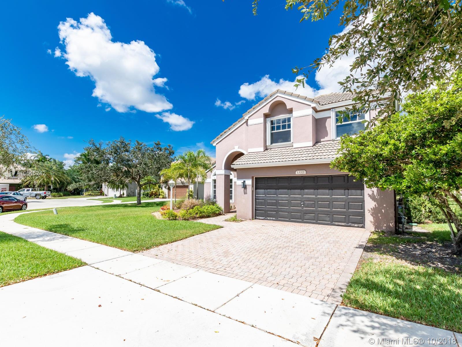 PEMBROKE FALLS PH 2 - Residential