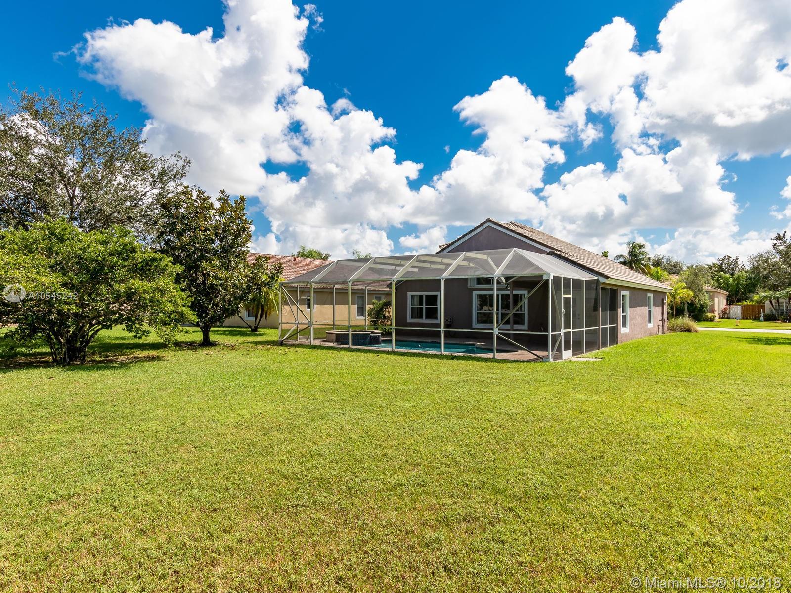 PEMBROKE FALLS PH 2 - Residential