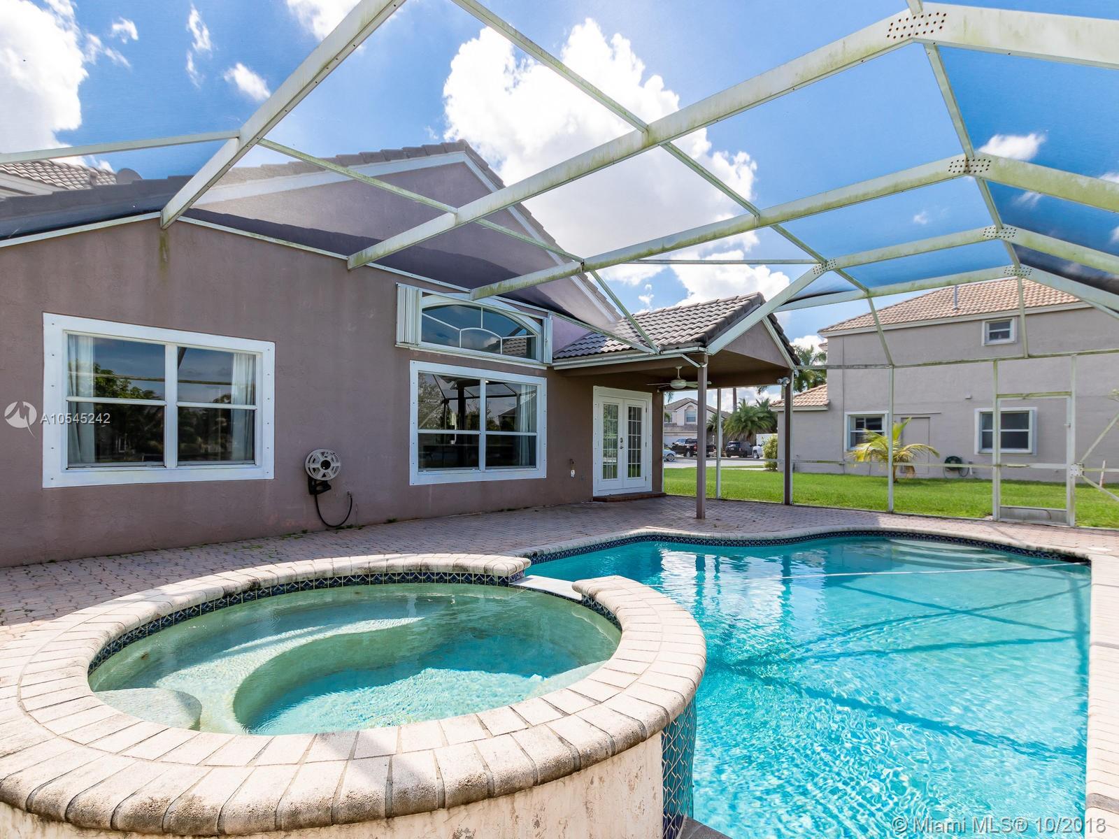 PEMBROKE FALLS PH 2 - Residential