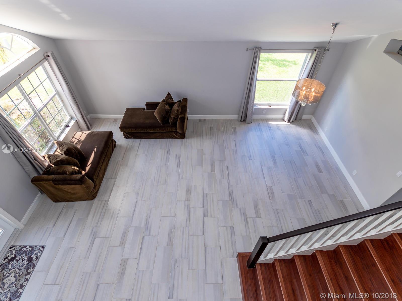 PEMBROKE FALLS PH 2 - Residential