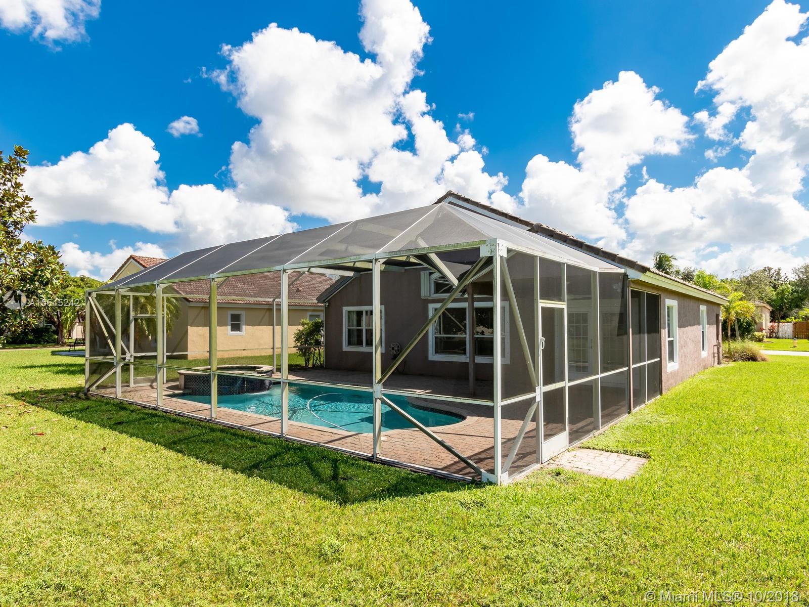 PEMBROKE FALLS PH 2 - Residential