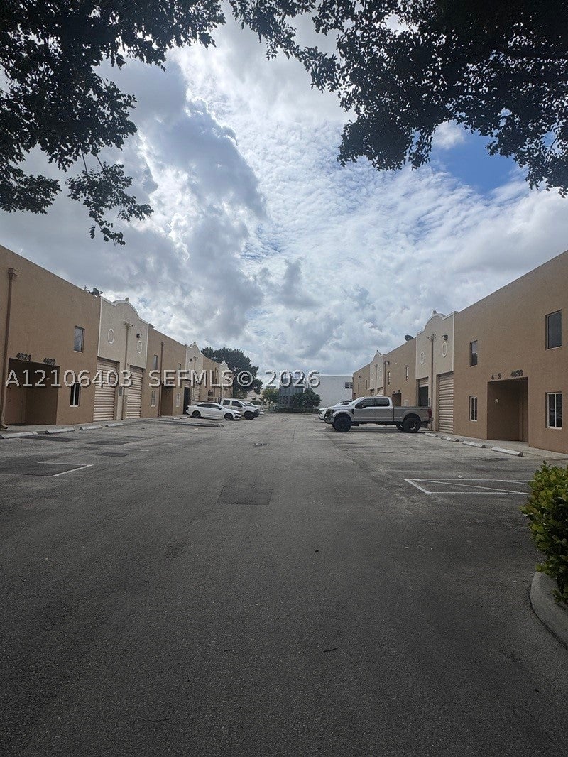 4620 NW 133rd St 4620